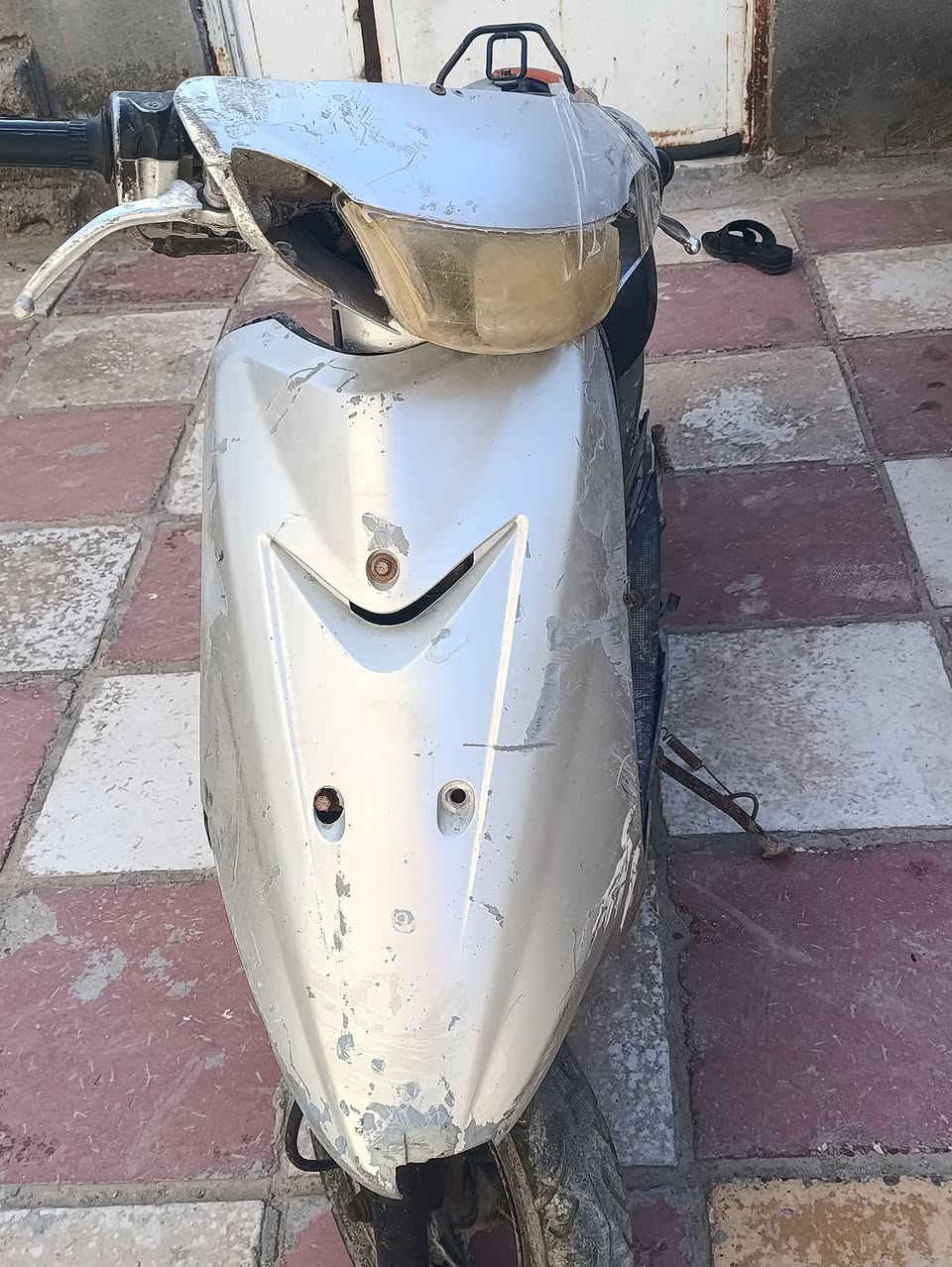 دراجه للبيع السعر 100 وبيه مجال للطيبين الدراجه بيه فقط كرنك 
تواصل على الرقم التالي 17748504719


**إذا كنت صاحب هذا الإعلان وتريد حذفه لأي سبب، رجاءا أرسل رسالة إلى الدعم الفني**