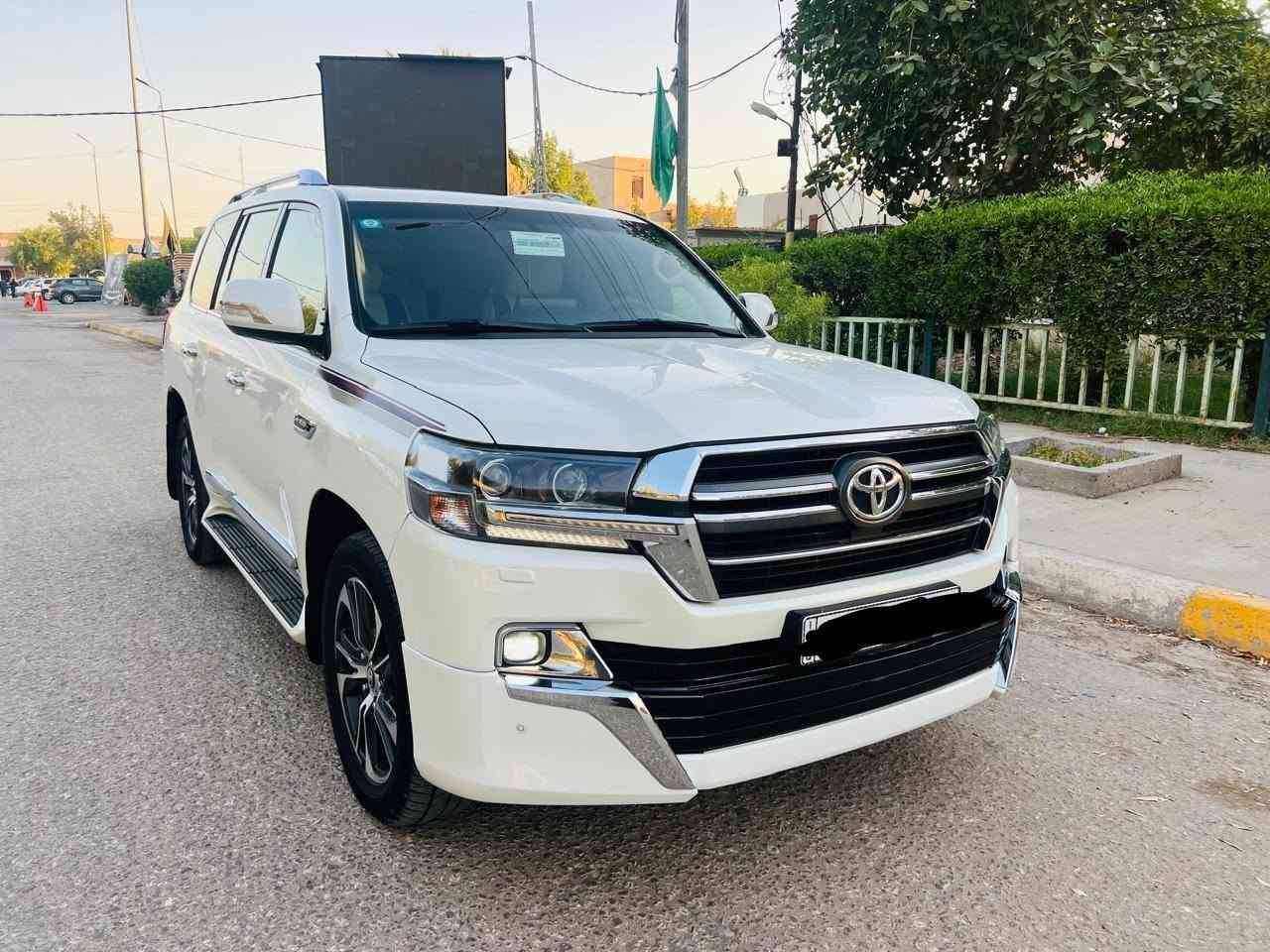 ملاحظه اني مكلف بلنشر السلام عليكم للبيع لاندكروز موديل2020ساز اصلي رقم بغداد بسمي مشروع وطني  مكفول كفاله عامه من صبغ وتبديل وفتح 
فول مواصفات 1/1
بصمه تشغيل
5بصمات ابواب 
فتحه سلايت
كشنات ثنين كهرباء ثلاث حركات
كشنات جلد اصلي
عداد لكزز
زراكات
اشارة لكزز
مري شفط
شاشه ايباد
جنطه شفط
شاحن 
دبل ماوس
مثبت سرعه
سبعه راكب
ثلاث قطع تبريد
مطفايه حريق
محرك V8
8ايرباك
حساس امامي
حساس خلفي
تحكمات ستيرن كامله
كامرة دوارة
وباقي مواصفات ساز معروفة
 ماشيه 70الف حقيقي
السعر (510)
اللا ستفسار اتصل على الرقم ***********
مكان بابل حله ملاحظه اني مكلف بلنشر
