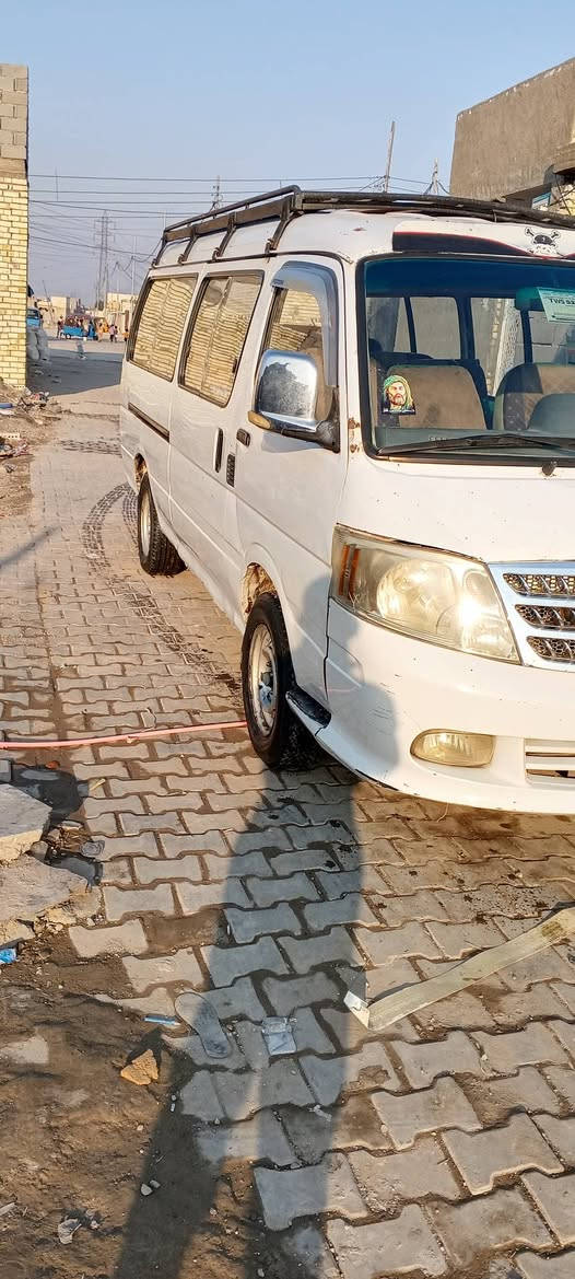 سلام عليكم فتون موديل 9 سياره كير محرك ونجي اكسل هايسه كله ياباني مكفولات لاخير دوشمه جديده كهربائيات كلها شغاله رقم بغداد ماندل راعيها سعرها 29 وبيه مجال بسيط مكاني بغداد حي اور رقم الهاتف ***********
