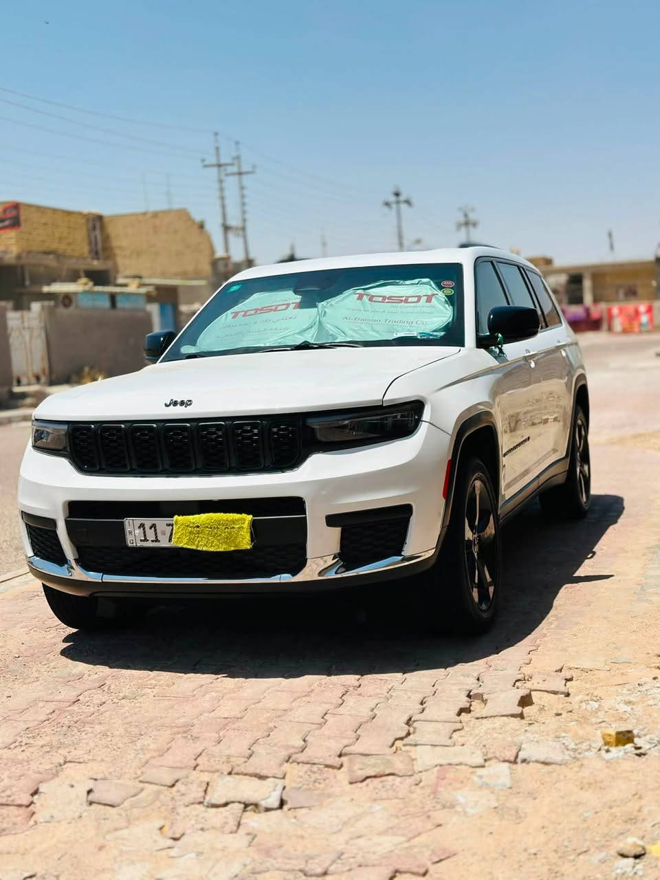 السلام عليكم 
جيب شيروكي لاريدو 7راكب 
موديل 2024
رقم بغداد كتاب شهداء 
محرك 6سلندر حجم 3600
فول مواصفات 
المسافة المقطوعة 36
حادث جاملغ +بنيد 
مكان السياره ميسان 
الستفسار ***********
