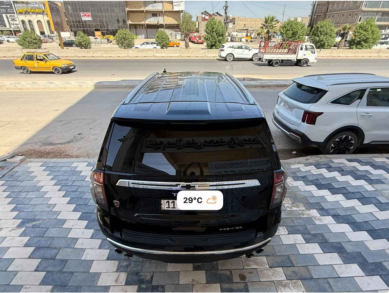 شيفروليت تاهو2024 بريمير وكالة خليجي
ماشييه 20 الف كم
‏مغلفة PPF
سنويه ب اسمي تحويل مباشر 
فوول مواصفات 

‏‎الموديل : 2024( خليجي )
‏‎اللون : اسود 
ماشييه 20 الف كم حقيقي 
سياره مكفول  كفاله عام  بدون بارد بدون تبديل بدون صبغ 
‏‎اربع كامرات-
‏‎حجم المحرك : 5300 Cc
‏‎عدد الاسطوانات : 8 اسطوانات ( 8 سلندر )
‏‎المواصفات : 

‏‎* سقف بانوراما -

‏‎* المقاعد كهربائية تدفئة و تبريد-

-كشنات جلد

‏‎* شاحن وايرلس لاسلكي-

‏‎* نظام الرؤيه : 5 كامرات رؤيه شامله- ( BIRD VIEW )

‏‎* نظام التعليق مستقل-

‏‎* كشنات ميموري خزن-

‏‎* نظام الصوت BOSE سماعات عدد 10-

‏‎* دوسات كهرباء + اناره LED-

-نظام سحب مقطوره تحكم كامل*

‏‎* داتا شو-

‏‎* تشغيل بعد -

‏‎* تحديد مسار- 

‏‎* لد امامي -

‏‎*مري شفط -

‏‎* كامرات 360 درجه -

‏‎* رادار -

‏‎* جنطه ذكيه بلقدم تنفتح وتنسد -

‏‎* ويل كروم 22 حجم  -

‏‎* شاشات خلفيه- 

‏‎* الكشنات كهرباء-

‏‎* كشنات تدفئه تبريد- 

‏‎* دوسات شفط- 

‏‎* شاحن واير ليس-

‏‎* ثلاجه -

‏‎* جميع المقاعد يوجد مخارج يوبي اس 
السعر 620 ورقه قابل للتفاوض بيع او مرواس 

العنوان/بابل-الحله-شارع 60 الاستفسار اكثر الاتصال على الرقم ***********
