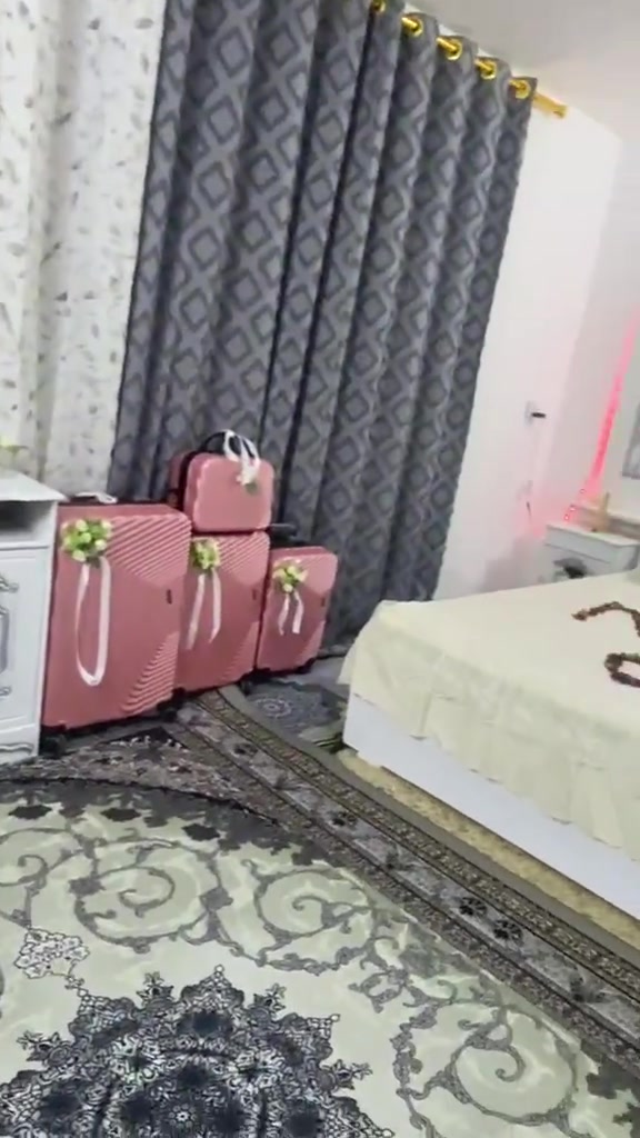 السلام عليكم غرفه للبيع سعرها 800استعمال شهر واحد للتفاصيل خاص مكانها بغداد دوره


**إذا كنت صاحب هذا الإعلان وتريد حذفه لأي سبب، رجاءا أرسل رسالة إلى الدعم الفني**