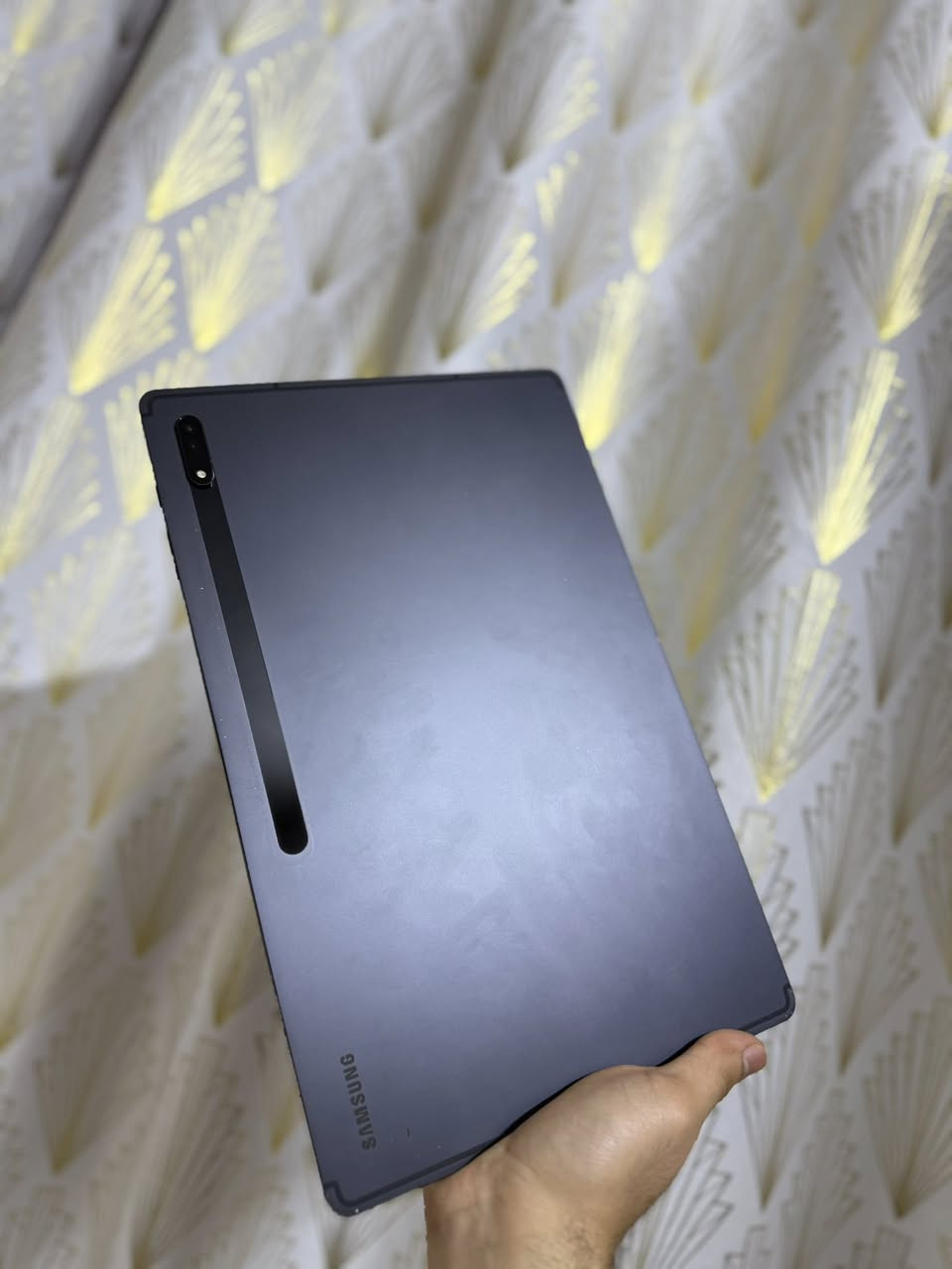 سلام عليكم ايباد طبعاً غني عن التعريف 
ايباد سامسونج اس 8 ألترا 
شاشة 14 انج +ذاكرة 128 
البطارية 11200 أمبير 
اكيد معالج سناب دراجون جين 8 
الايباد مابي اي ضرر +بدون كارتونه 
ملحقاته (حافظة مكتبية _ موس _ كيبورد _ قلم )
بس الأغراض صايره عليه فوك 50 الف 
الايباد قفل من الأخير بدون تعامل 650


**إذا كنت صاحب هذا الإعلان وتريد حذفه لأي سبب، رجاءا أرسل رسالة إلى الدعم الفني**