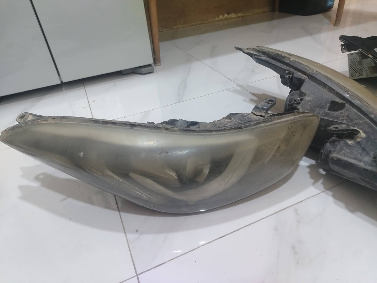 سلام عليكم عندي غراض النترا للبيع مازدات النترا ٢٠١٦ زوج ب٥٠ مسجل تعلي وتنصي شكل بيها خلل ب٢٥ ولساعة ب١٥ وشاشة لثانية ب٤٠ وبيها مجال لاستفسار عل رقم ***********
