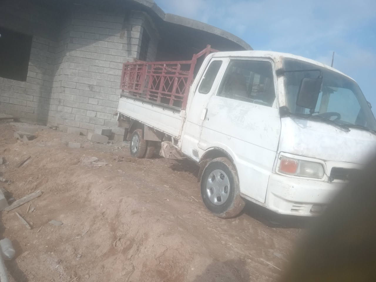 بنكو رقم لا نبار ما ندل راعيه  المكان صلاح الدين الشركاط
***********
السعر ٢٢ ابيها مجال
