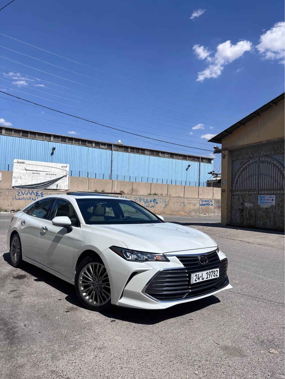 کوردی«»عربي
تۆیۆتا ئەڤەلۆن ٢٠٢٢
دەرجە ٢
مواسەفات XLE
89.000km
ڕۆیی یە
سلاید
کوشین جلد
هەردوو کوشین هیتەر
لایت لید و زینۆن
ئیشارەت لید
برێک بەسمە
بێ سبووغ 
سعر 315$ مەجال
*********** کۆڕەک
*********** ئاسیا
______________
تويوتا أفلون ٢٠٢٢
درجة ٢
مواصفات XLE
ماشية 89.000Km
فتحة
كشنات جلد
كشنات أمامي هيتر
كشن كهربائي
لايت ليد و زينون
أشارة ليد 
بريك بصمة
بدون صبوغ
سعر 315$ بي مجال
*********** كورك
*********** أسيا أربيل, العراق
