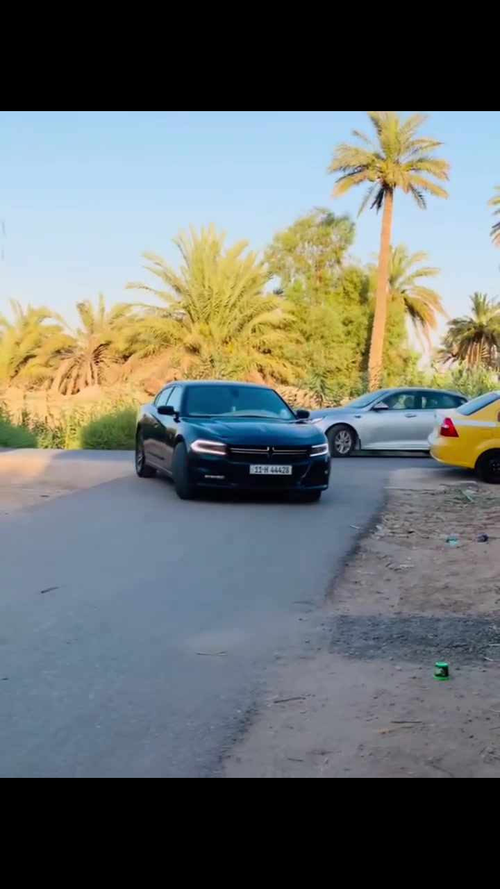السلام عليكم جارجر حبري 2015 ضربتها جاملغ وبنيد  سيارة نضيفه حدادية تخم تاير تبريد كلشي جاهز sxt للبيع او مراوس حسب القناعة السعر 165وبيهة مجال بسيط سنوية لل31بأسمي مكانهة السماوة
***********
