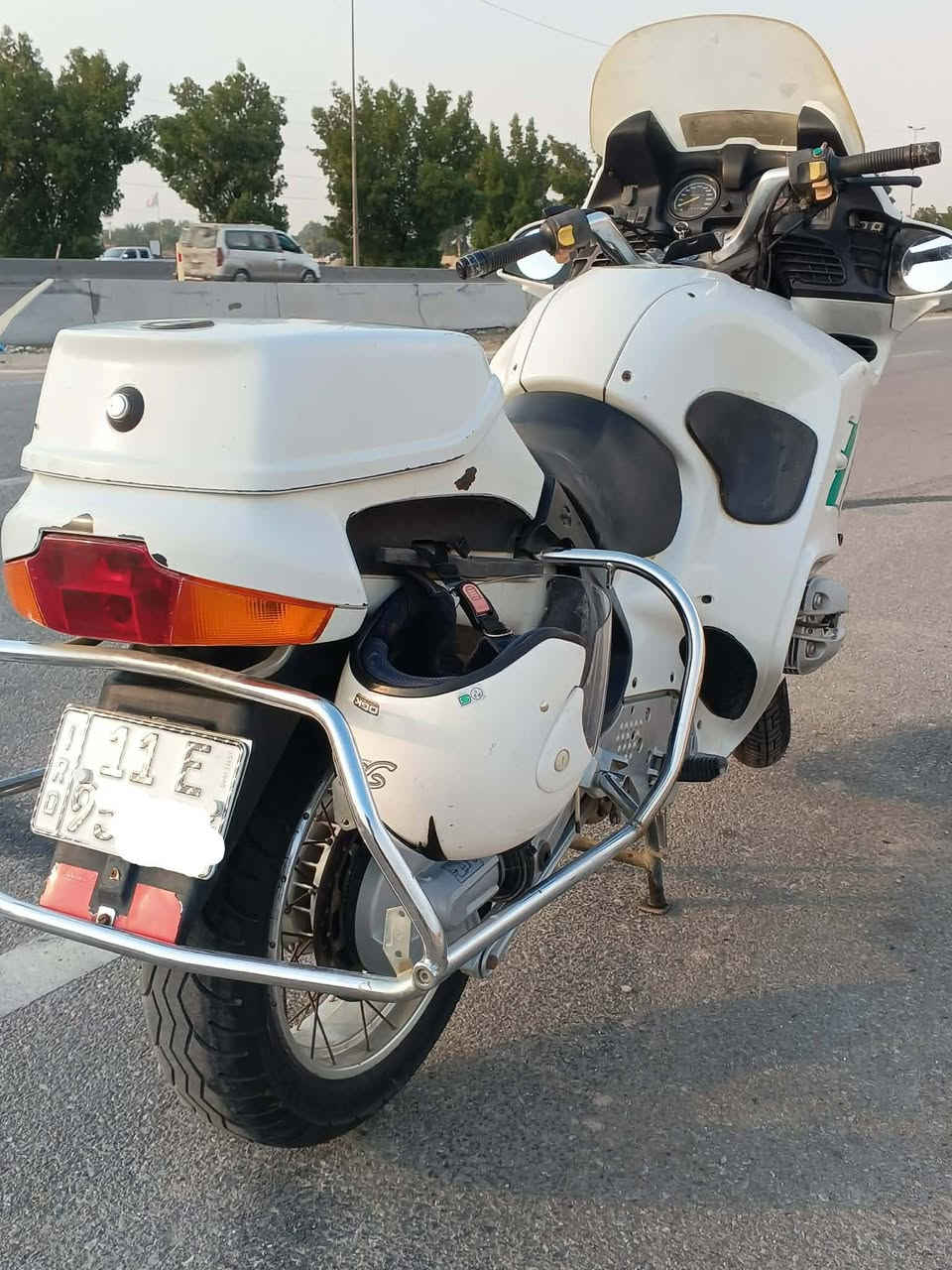 السلام عليكم دراجة bmw  Rt  للبيع بسمي رقم وسنويه مكاني بغداد للإتصال ***********
