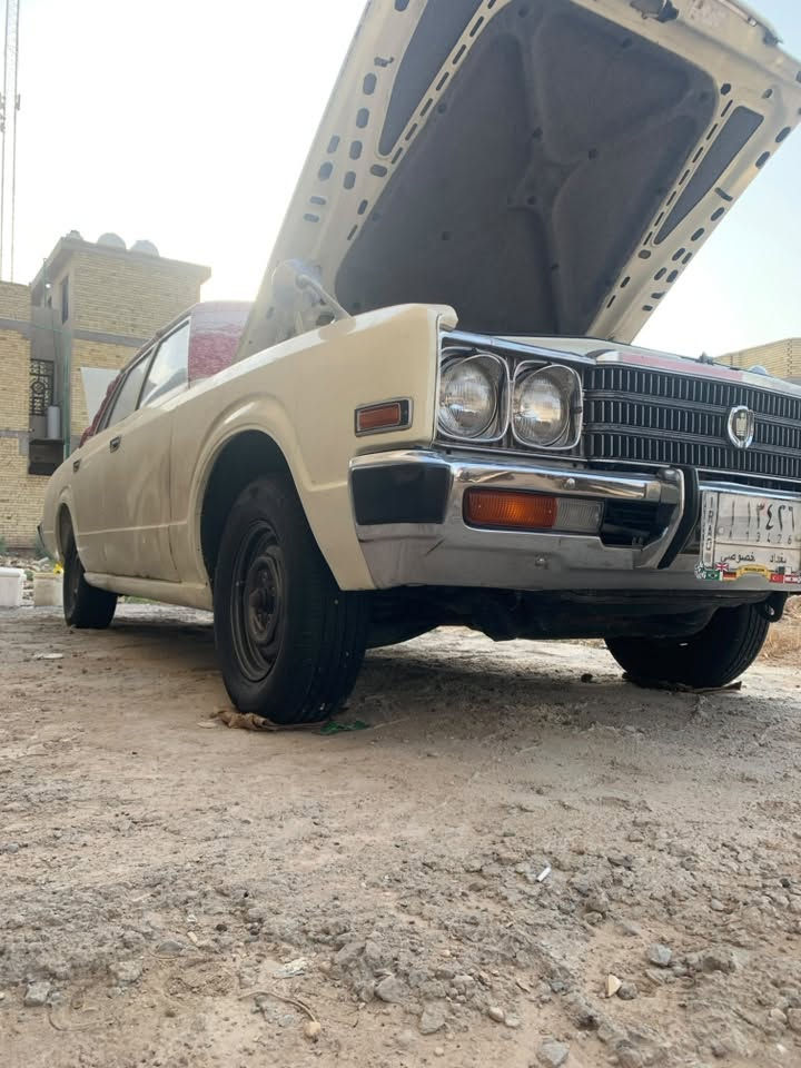 للبيع كراون موديل 1978 رقم بغداد نكليزي خابر وتدلل 
***********
