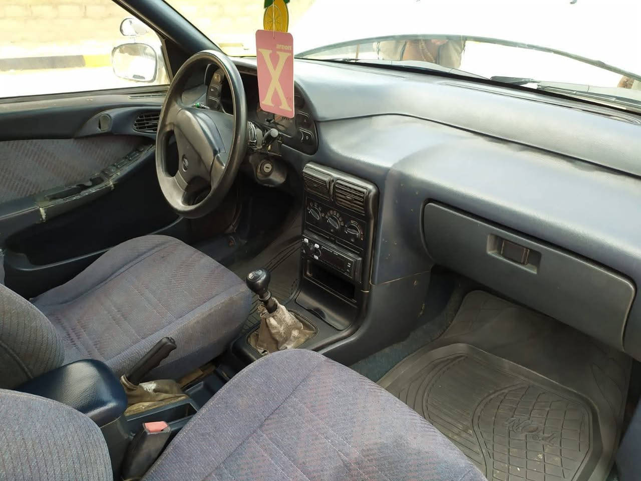 دايو اسبرو للبيع موديل 94 كير عادي محرك مكفول التبخير ولا تنقيص السياره جاهزه من كلشي تحويل ثاني يوم مكان السياره نجف ناحية الحيدرية السعر 29 وبيها مجال قليل رقم التلفون ***********
