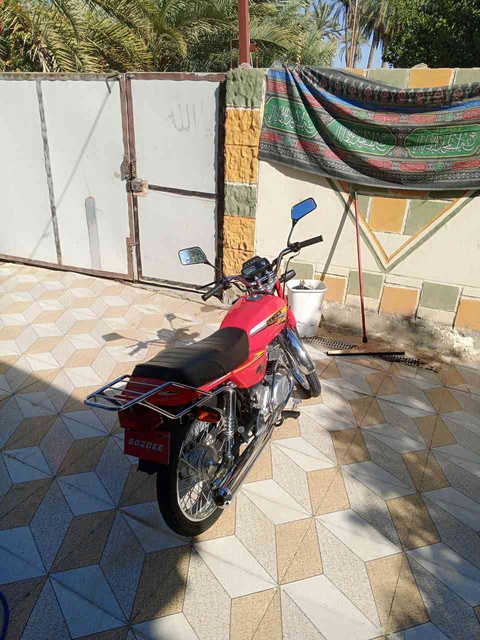 سلام عليكم
من رخصت صاحب الاكروب 
دراجه ساسوكي مديل 2025  اسويج حديد 
اوراق 6 ورقات السعر 850 قفل  مكاني اطوريج منطقت الدسميه 
رقم الهاتف ***********
