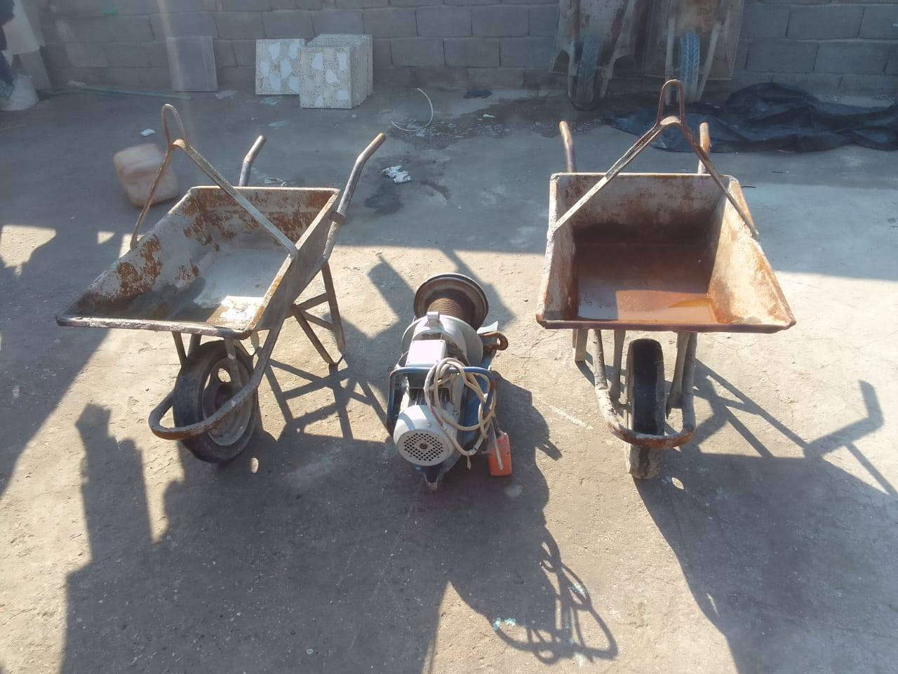 السلام عليكم للبيع دريلات همر عدد اربعه اثنين تفليش واثنين تنقير وونج مع عربان اثنين تفصال للاستفسار لانتصال على هذا الرقم*********** غير متواجد على الخاص
