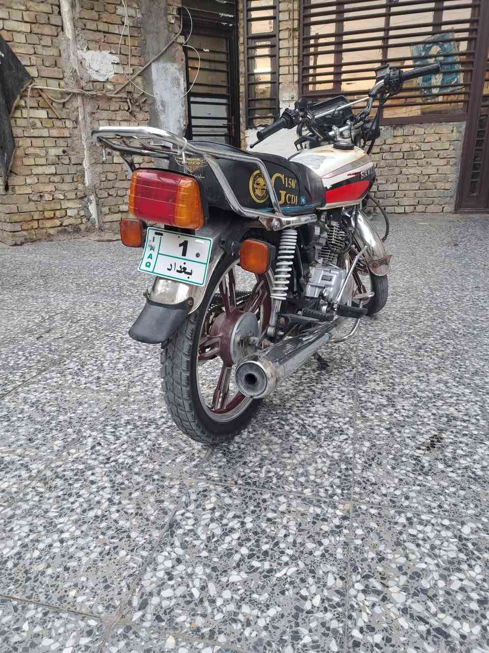 سلام عليكم عندي دراجه إيراني سيفان 5 كير مديل ٢٠٢٣ دراجه كامله سعر ٤٠٠ مكاني بغداد مدينه الصدر شراي يتصل  ***********
