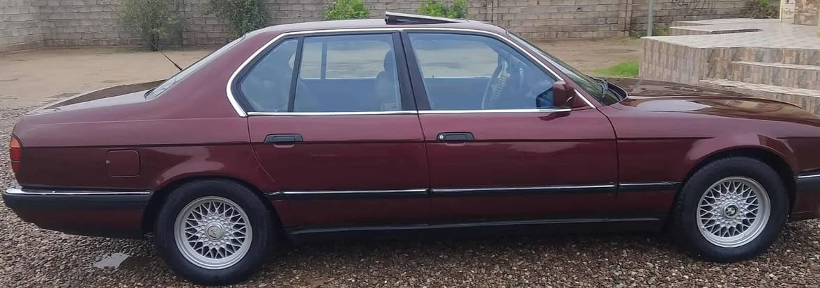 للبيع موديل 92 السعر 50 بيها مجال قليل استفسار على *********** اتصال او واتساب
