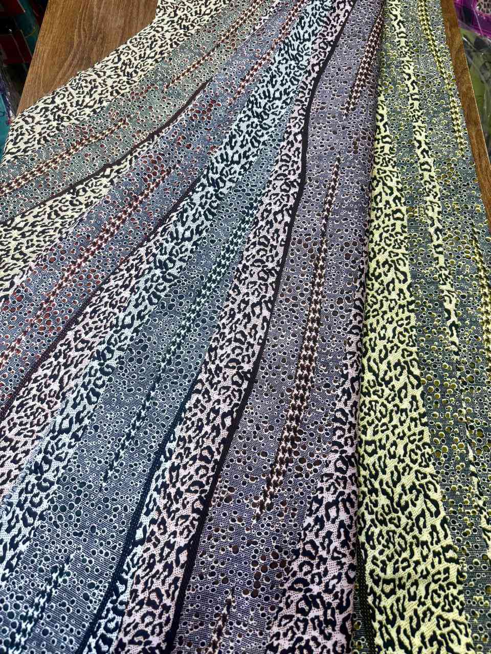 اللهم صل على محمد وآل محمد 

#قسم_الاقمشة 

#تخفيضات

تم وصول كشمير تركي ثقيل 

السعر قطعه ب4000 دينار 

#اسعار_مناسبة_جدا

#كل_هلا_بيكم🌷🌷
 
العنوان 📍

حي الصدرين الثانية خلف مدرسه حسان بن ثابت 

#توجد_خدمة_توصيل_داخل_قضاء_النصر
#للاستفسار_مراسله_الصفحة

#متابعة_حسابنا_الانستغرام

https://instagram.com/alii_hh90?igshid=NGVhN2U2NjQ0Yg==

#متابعة_البيج_الفيسبوك 
 https://www.facebook.com/profile.php?id=100063565641788&mibextid=ZbWKwL

#تابعونا_على_قناة_تيليكرام 

https://t.me/ali90hassan

#الموقع : 👇👇
https://maps.app.goo.gl/
zwWjN2RgJpc2G6k


**إذا كنت صاحب هذا الإعلان وتريد حذفه لأي سبب، رجاءا أرسل رسالة إلى الدعم الفني**