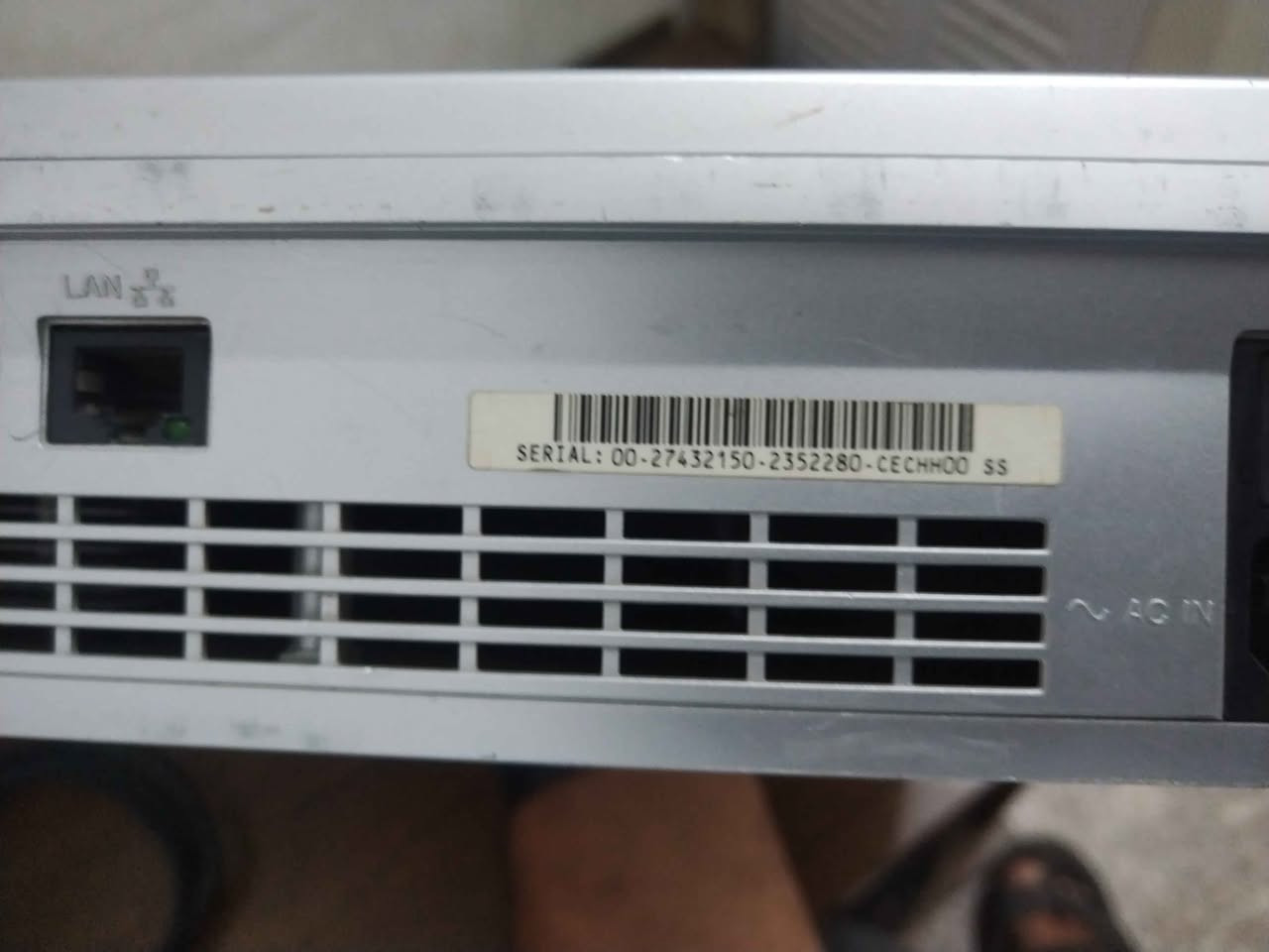 بــ45 و بيه مجال 
بلي 3 باندل ياباني كامل يشتغل ع كهرباء من 100 لـ 240 فولت بيه هارد 80 گيگا و ياه يده وحده جديدة بيه عطل مرات يطلع صوره و مرات ما يطلع تصليحه ما يعبر الـ30 الف كربلاء, العراق


**إذا كنت صاحب هذا الإعلان وتريد حذفه لأي سبب، رجاءا أرسل رسالة إلى الدعم الفني**