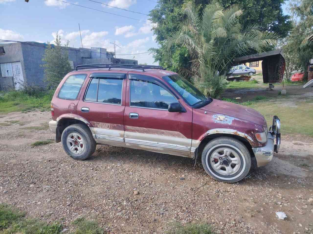 سلام عليكم كيه سبورتج موديل ٩٤ بلاديه تخم تاير جديد باتري جديد كامره مسجل شاشه تدفئه تبريد خير من الله بسمي تحويل مباشر رقم نكليزي داخل بلادي مكينه وكير وتو خير من الله *********** غير متواجد علا الفيس واتساب سعر 38 بيهه مجال حك الجيه فقط
