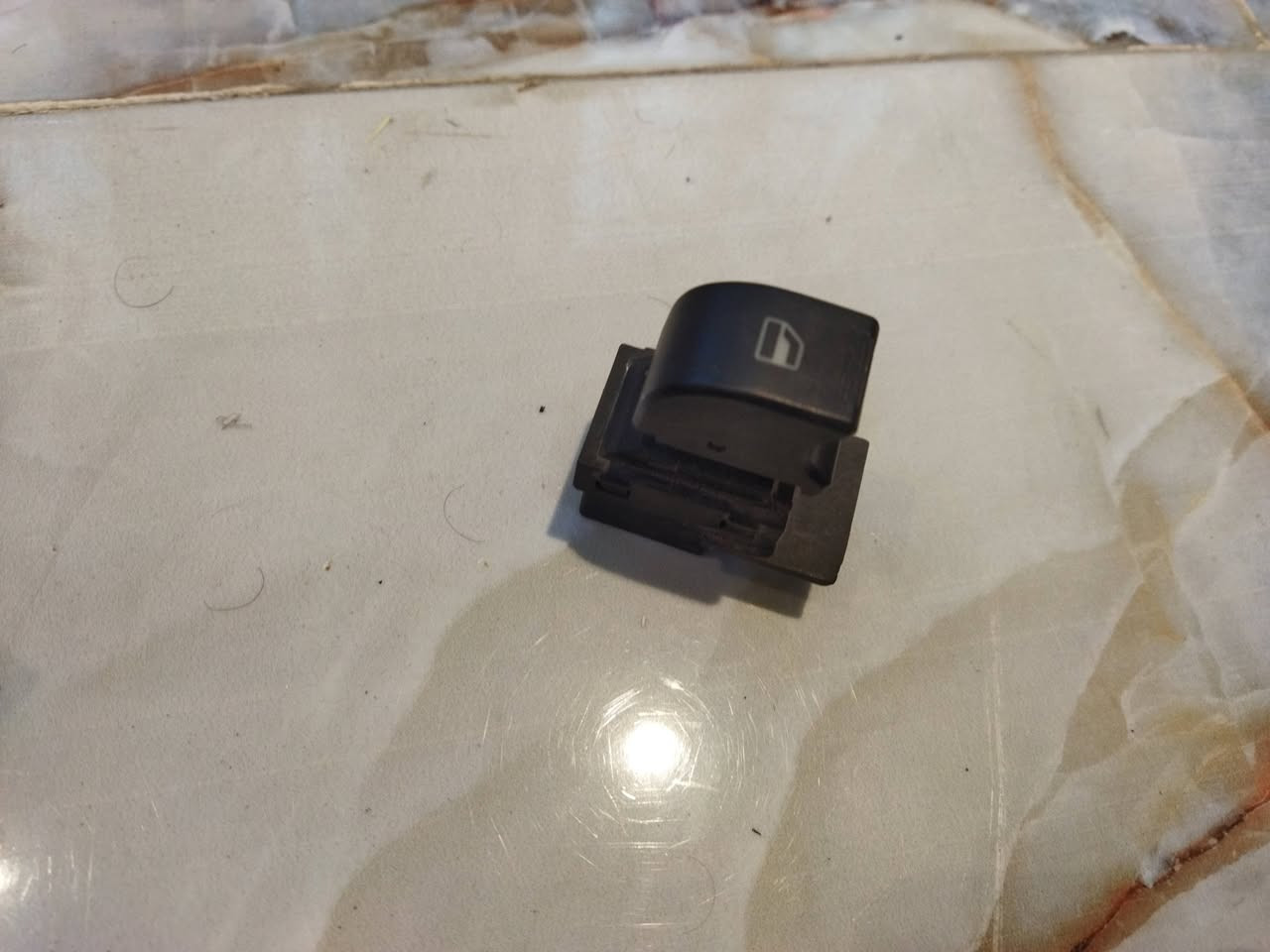 للبيع غراض تفصيخ شيري كوين مكاني بغداد حي الجهاد واتساب ***********
للبيع غراض تفصيخ شيري كوين مكاني بغداد حي الجهاد واتساب ***********
