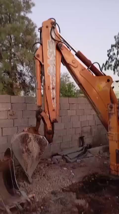 سلام عليكم حفاره كيس لبيع موديل 2008 لستفسار اتصل على الرقم ***********
