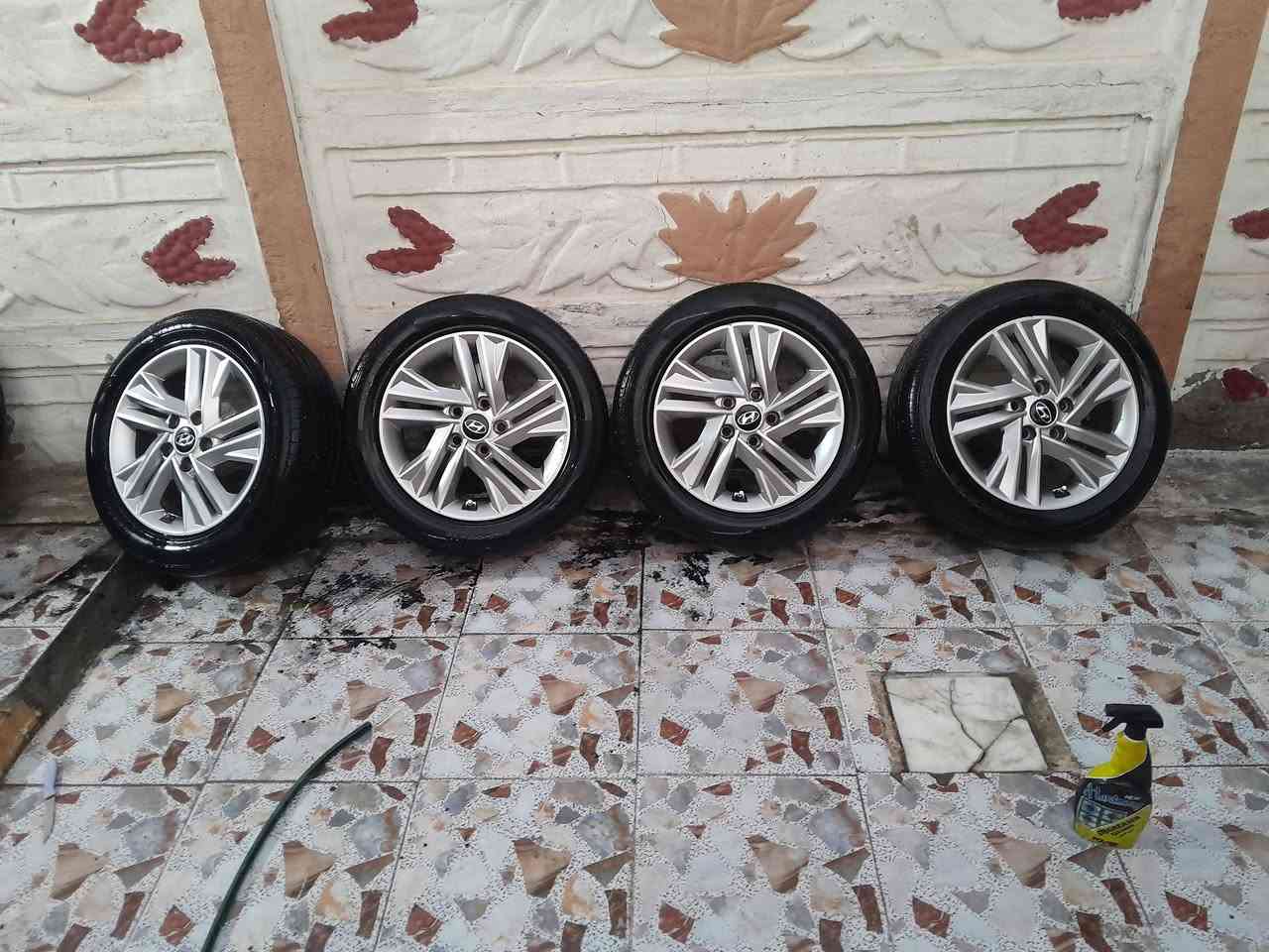 للبيع حجم 16 مكاني حله ***********
