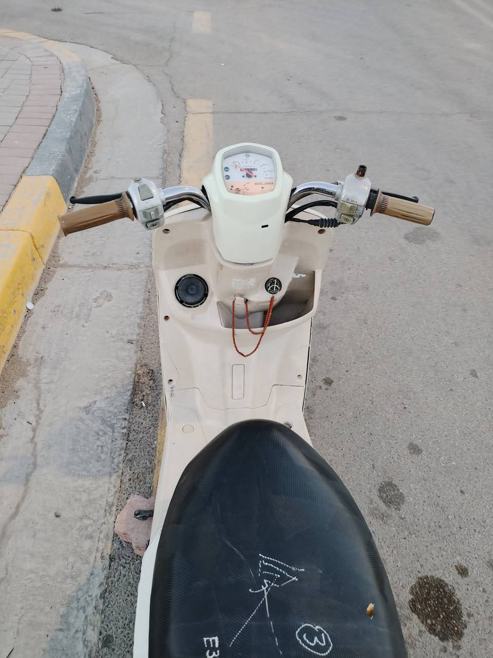 دراجه ماكس بواليسي دواخل كريمي والون حليبي تخبل الدراجه دراجه وضع الرمبه سعره 700وبي مجال الشراي والمو شراي لا يتعبني مكاني السماوه وهذه رقمي ***********وبل خدمه
