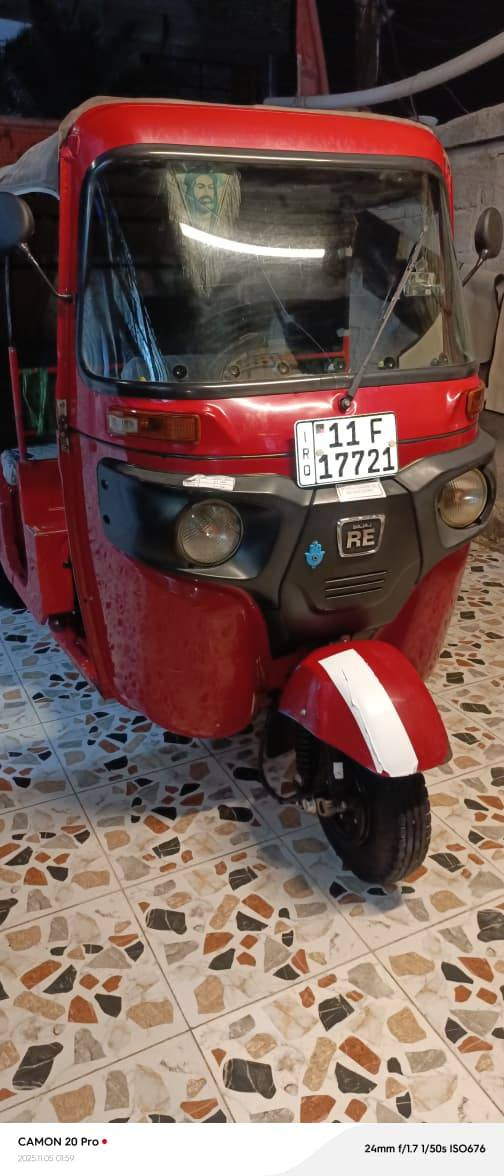 سلام عليكم تكتك19شهر 12 رقم سنويه  لبيع نضيف وكلشي شغال بيهه نضيفه صبغتهه بلاديه كبل لشارع ما ناقصهه شي  عارضهه 6ملاين ***********
