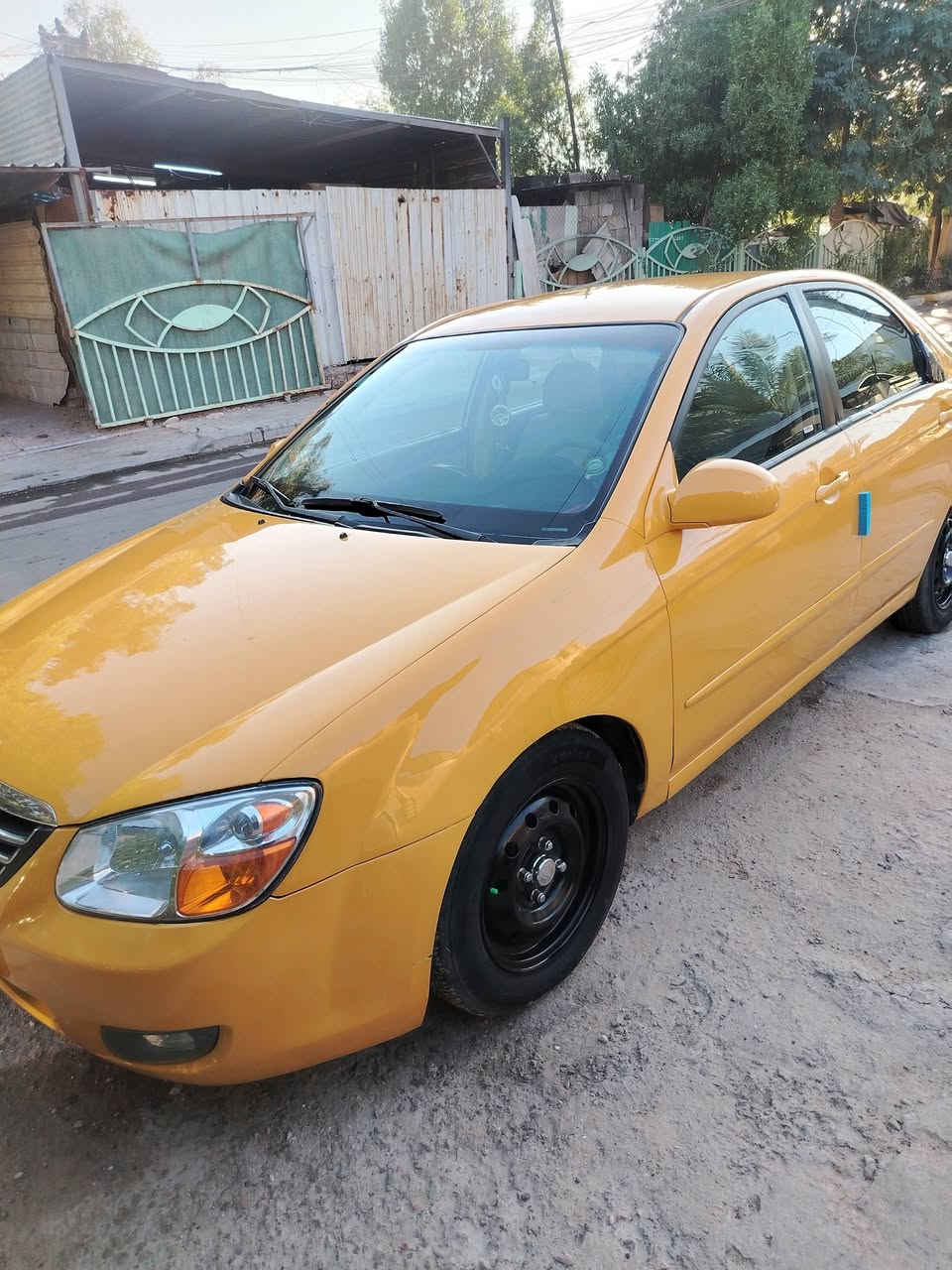 السلام عليكم سبكترا موديل 2008سياره كامله من كل النواحي رقم بغداد الانكليزي بسمي تحويل ثاني يوم   كير مكينه خيرمن الله منضومه تبريد تخم تاير صدر باتري كله جديد ضربته جاملغ خلفي عكس السايق بدون داخل جاملغ امامي مبدل جان بي خياس وبدلته مكاني بغداد حي العامل السعر 83
***********
