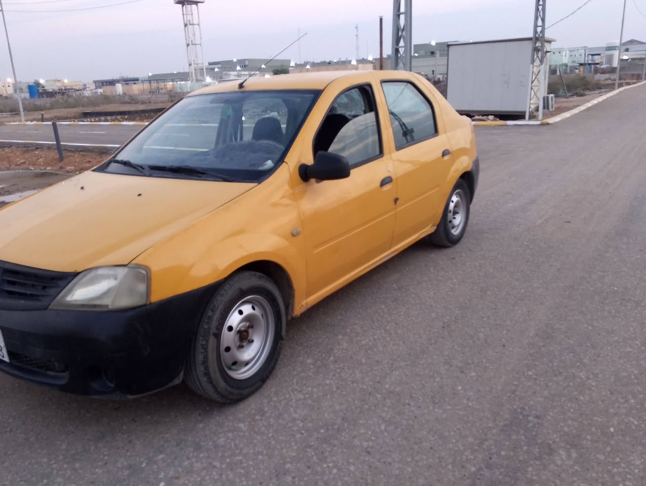 رينو نضيفه لبيع مديل 2010سيار جاهزه الحمدلله ***********
