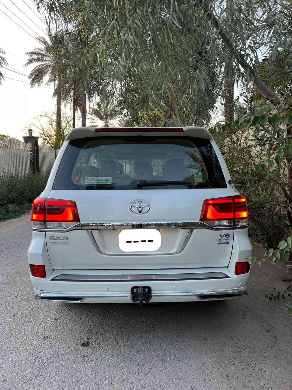 للبيع 
لاندكروز  2017
وايت ادشن 
ساز اصلي 
مكفولة من الصبغ والبارد
رقم بغداد مشروع وطني بسمي

الون ابيض 

مواصفات 

ثلاجه

ماوس 2

طفايه 

بصمه تشغيل 

بصمه ابواب لمس 

فتحه سلايت  

زراكات 

جام تصعيد تنزيل بلبصمه 

مري شفط 

شاشة كبيره 

كامرات 

تحكمات كامله 

حساس امامي 

حساس خلفي 

اشارت ترحيب ابواب عند الفتح 

وباقي مواصفات  معروفه 

ماشيه 78 الف حقيقي 

تخم تاير جديد

محرك وكير كفالة 

العنوان بغداد الكاضمية المحيط

السعر 460

للاستفسار : ***********
