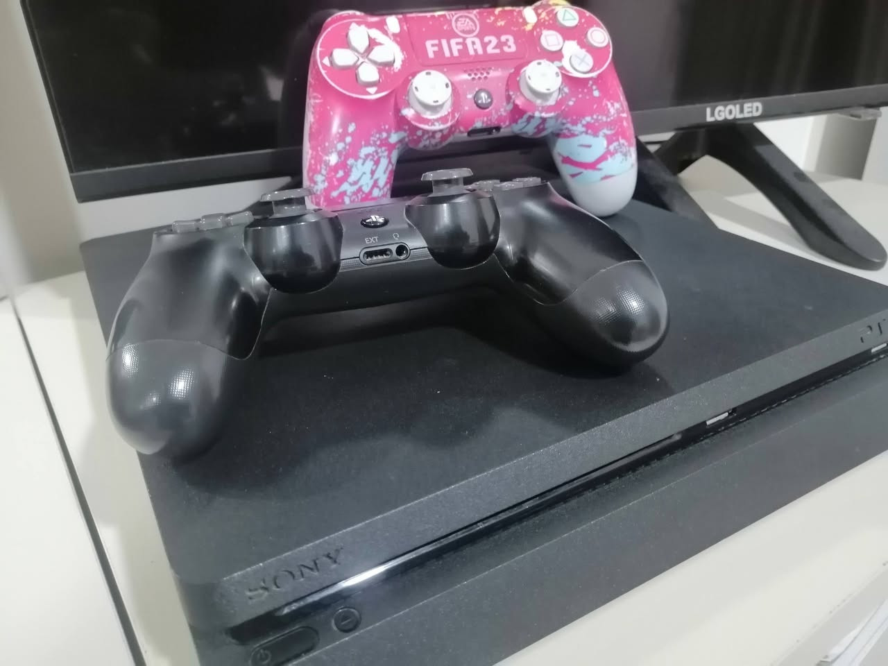 بلي فور مهكر نظام 12:50
نضيف ما مفتوح
يدات ثنين
العاب بي موجودات
السعر 220


**إذا كنت صاحب هذا الإعلان وتريد حذفه لأي سبب، رجاءا أرسل رسالة إلى الدعم الفني**