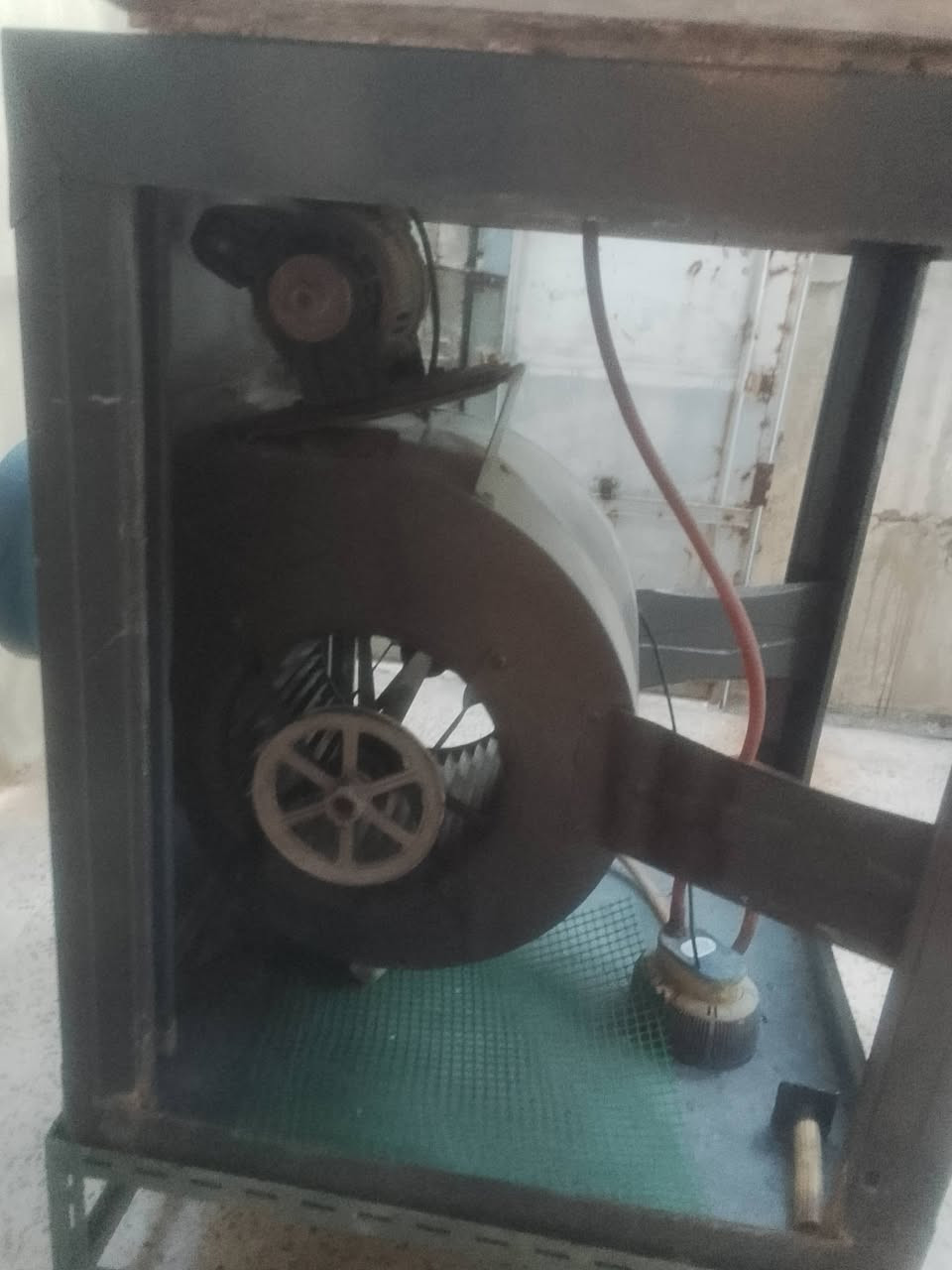 مبرده للبيع هواها ثلج شماليه الاصليه حجم 2ونص شغاله كامله مع غطاس ومع قاعده حديد فصال السعر 60الف العنوان حي السماح


**إذا كنت صاحب هذا الإعلان وتريد حذفه لأي سبب، رجاءا أرسل رسالة إلى الدعم الفني**