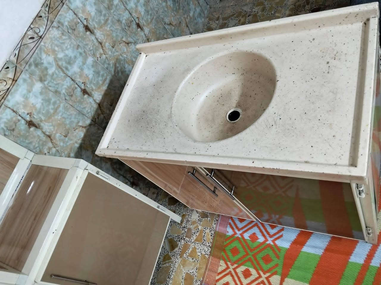 كاونتر 3 قطع مستخدم نضيف تفصال الألمنيوم مو سوكي عنوان شعب اكو توصيل داخل بغداد فقط


**إذا كنت صاحب هذا الإعلان وتريد حذفه لأي سبب، رجاءا أرسل رسالة إلى الدعم الفني**