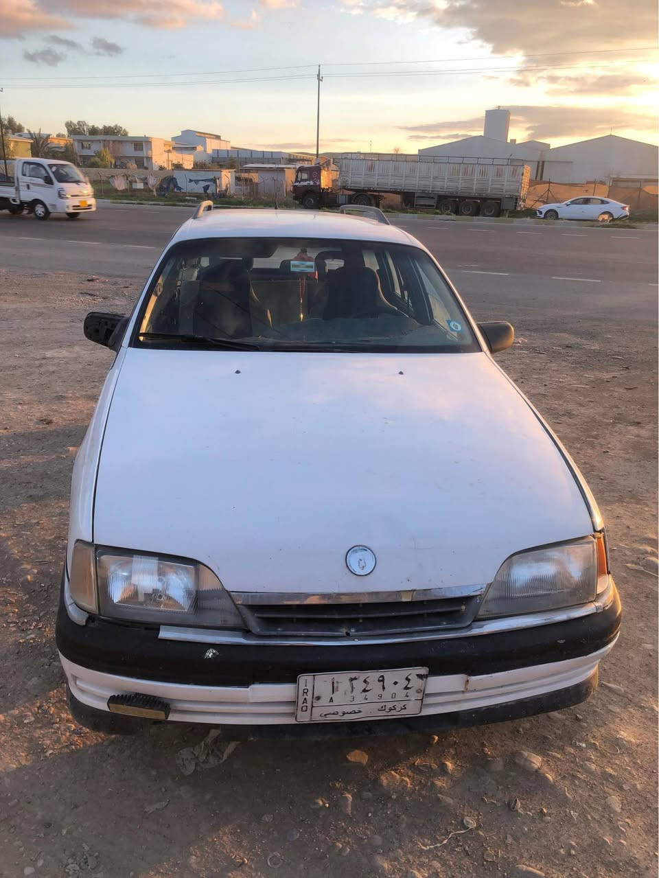 اوبل للبيع محرك 20 كير اوتماتيك  بطاقة بانزين موجود سيارة نظيفة سعر 36 وبي مجال رقم موبايل *********** كركوك, العراق
