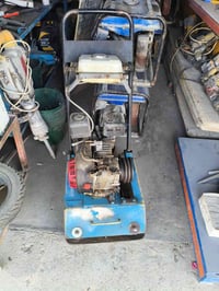 همبكتر هزاز • مولدات