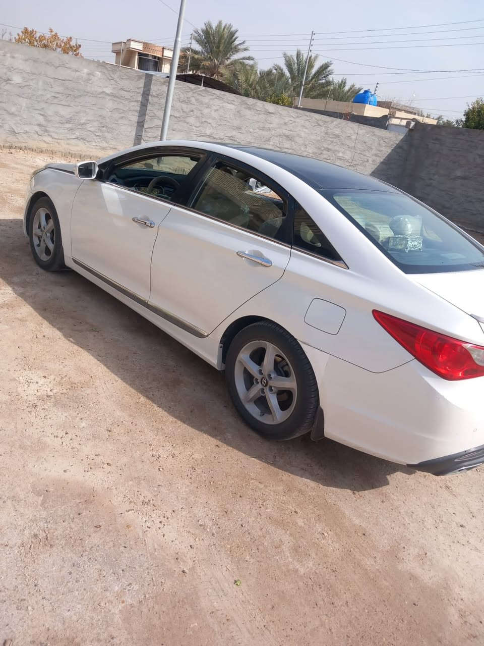 سوناتا ٢٠١١ خليجي فول مواصفات   واحد على واحد  مكفول  كفاله عامه عدا بارد بسيط مذكور بالسونار     
صدر كير محرك  جديد 
تخم تاير 
رقم بغداد 
   السعر. 125  وبيها مجال 
مكان سياره. الفلوجه 

***********
