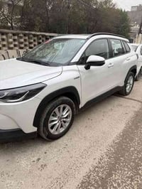 كورلا كروز للبيع  ٢٠٢٤ ضمان SAS ماشيه ٤٠ الف   هايبرد بصمه شاشه كفاله ...