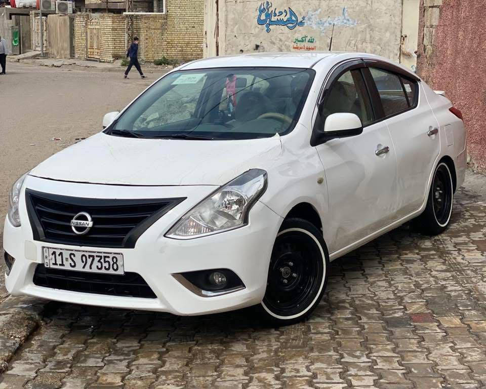 السلام عليكم سياره نيسان سني 2022 بيها ضربه بجاملغ ودعاميه خلفيه مبدله تدفائة وتبريد ومكينه جديده سياره جديده وبسكنه بغداد تحويل نفس اليوم السعر 107 وبيها مجال بسيط. العنوان الكماليه المعوقين  والستفسار  ؏ هذا رقم ***********
