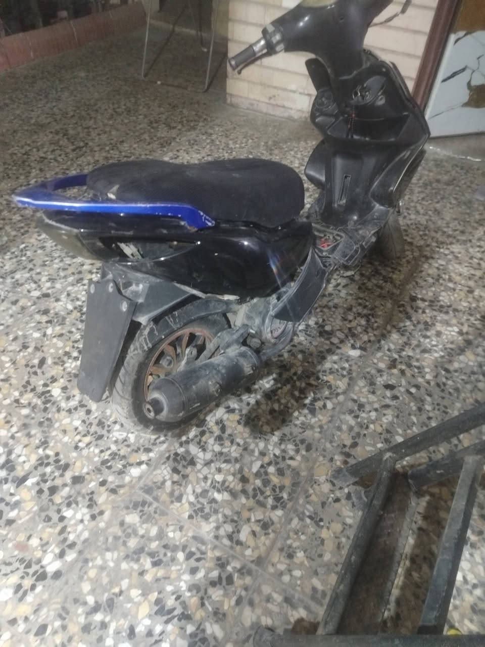 ماکس مضلع 120نكره سلف بس الكشر تعبان سعرها 200الف مكاني غزاليه ***********
