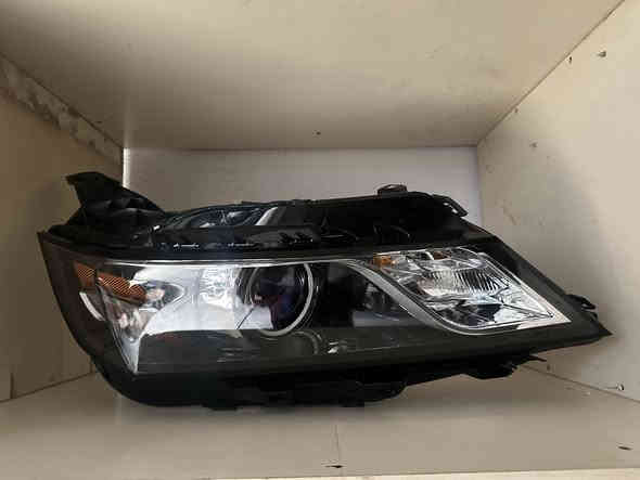 هۆشمەنی شۆفلێت 

***********
***********
***********

ناوچەی پیشەسازی / تەنیشت وەهابی ڕایمەر ✅
