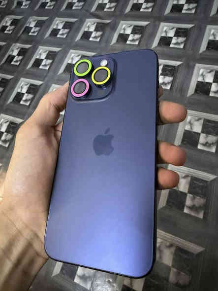 السلام عليكم ايفون ١٥ برو ماكس ذاكره ٢٥٦ بطاريه ٨٩ الجهاز مبدل شاشه نوعه كلش زين فيس ايدي شغال والكامره الخلفيه واكفه الاماميه شغال مابيه شي والشاصي مكسور وملحوم مثل مموضح بل صوره الباقي كله شغال وكله بلاد السعر ٦١٠ وبي مجال بسيط مكاني بغداد الإسكان شارع مستشفى الطفل الاستفسار الاتصال على الرقم ***********
