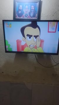 شاشة ٤٣ بوصة • ستلايت • ابو نت