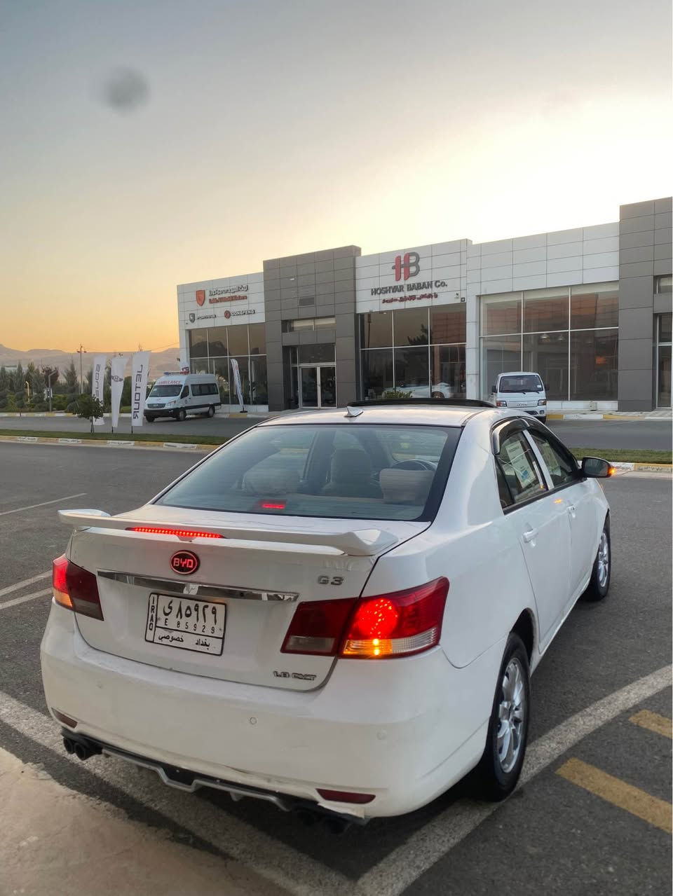 BYD G3 2013
گير و مه كينه كاميرى 🏎️
فول موصفات 
گير ئوتوماتيك 
سلايت
شاشه ئايپاد
سوكان ڤوليوم
چوار جام كاره با 
ئاوينه كاره با
ته بريد 🥶له سه ر سويج
گيچ ئه ليكتروني
بلاجكتور
لايت زينون 
چوار تايه و ويلى لوك 
بى ده عموو ليدراوه 
موس و براوه به شه رت 
سه نه وى ئه سلى جنوب به شه رت ئه وه ليات
گير و مه كينه به شه رت 
كاره بايات كامل مه زبوته 
سعرى ٣٠ $ معامهله 
ژم *********** واتساب
ژم ***********
سه ياره كه له سليمانييه 
گؤرينه وه و قيست و قه رزم نييه 
موشته رى ته له فون بكه دوو ره قه مم دانراوه السليمانية, العراق
