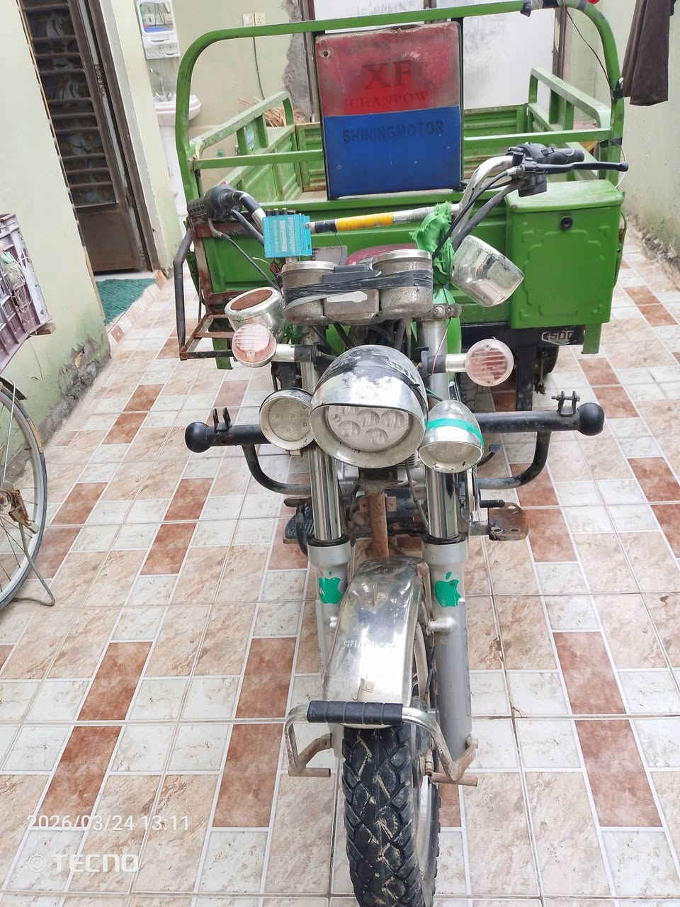 عليكم عمي ستوته للبيع 23 نظيفه كامله مكمله مبدل بيها بوشه وبستم بس بوشه وبستم بدله وكلكشاتها كل شيء ما بيها ستوته كهربائياتها نظيفه كلها شوفوها من دواخل كلها نظيفه زتوته كامله تعال شوفوها ستوته مكانها بالقاسم بابي ستوت النظيفه والشرايه بخير والدلل يخابرون على الماسنجر رحم الله والديكم رقم ما عندي على الماسنجر راسلوني والسلام عليكم ورحمه الله


**إذا كنت صاحب هذا الإعلان وتريد حذفه لأي سبب، رجاءا أرسل رسالة إلى الدعم الفني**