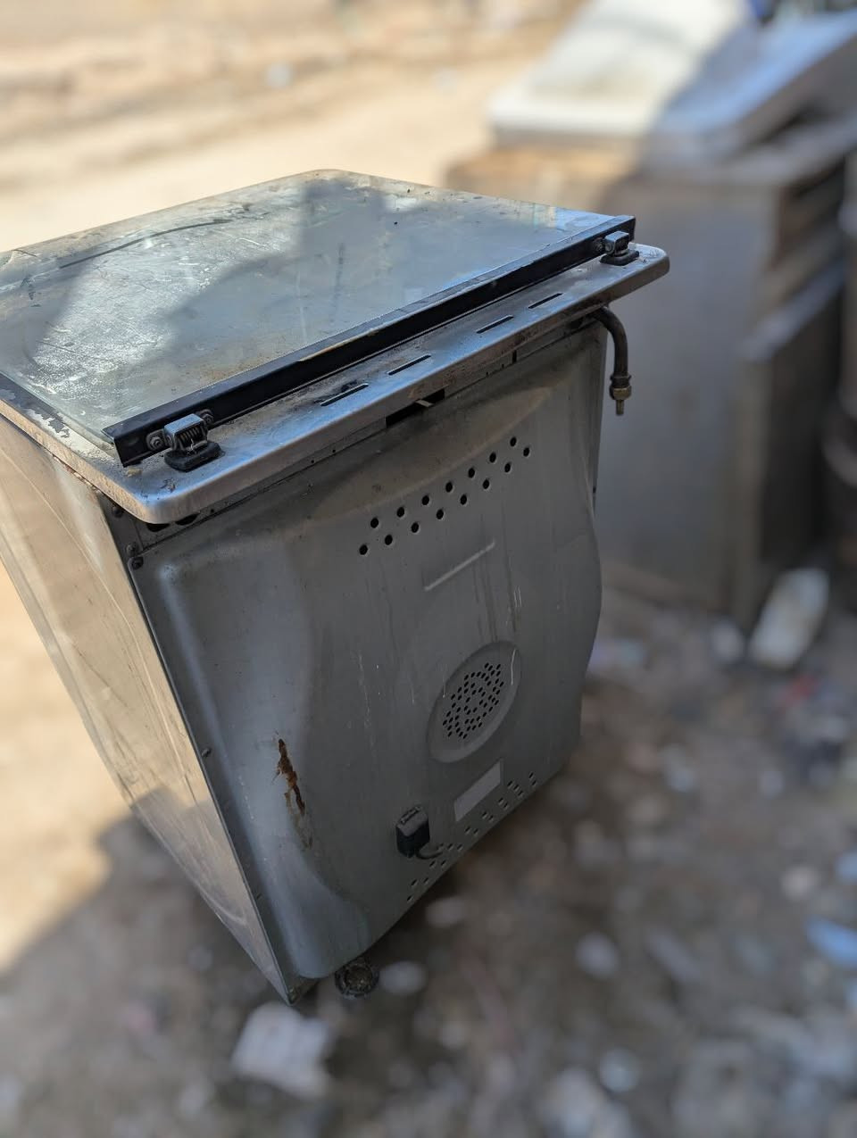 متوفر طباخ نظيف اربع عيون

ومتوفر كاونتر القطعه الفوق

مكاني الزبير - حي الشهداء


**إذا كنت صاحب هذا الإعلان وتريد حذفه لأي سبب، رجاءا أرسل رسالة إلى الدعم الفني**