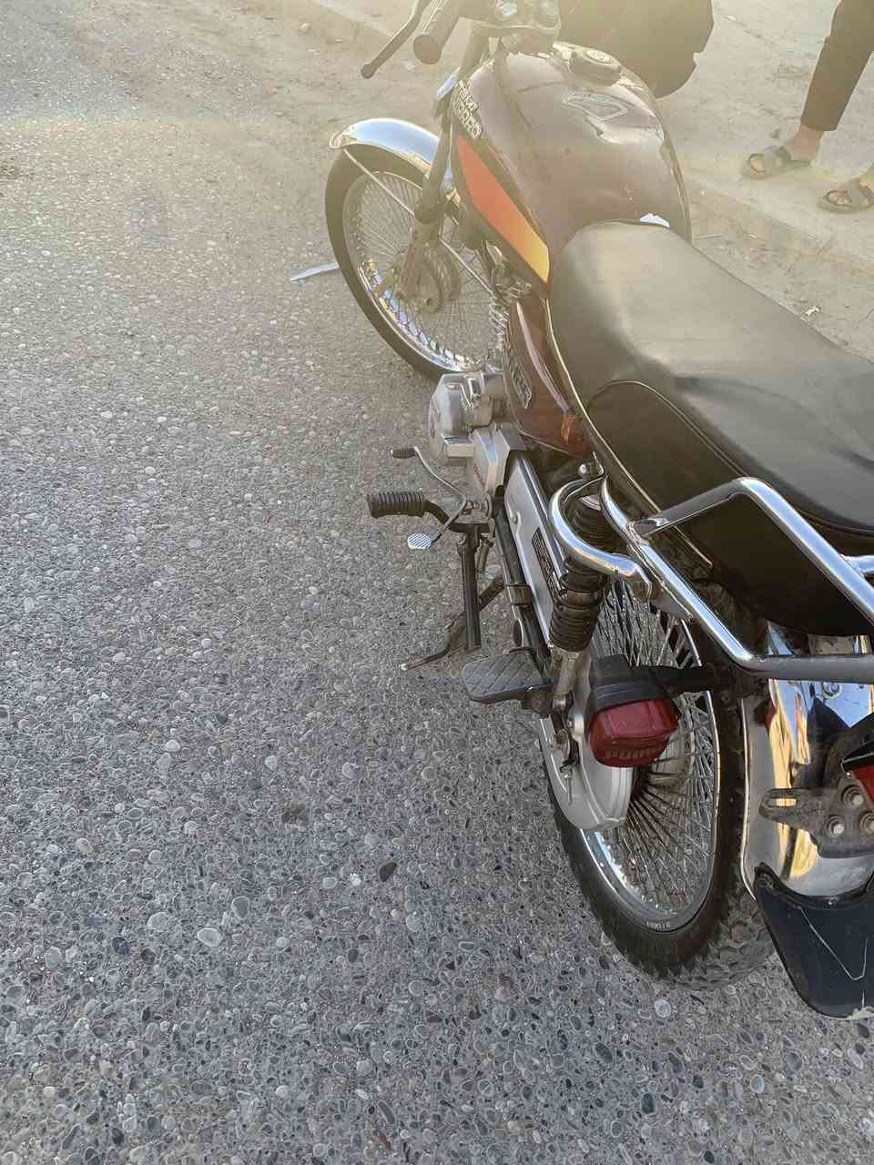 ايراني 5 كير نامي برو لاصرف ولا بخار بي نشاط قوي تجي تفحص وتشوف برادله بس تانكي السعر 375 وبي مجال *********** واتساب
