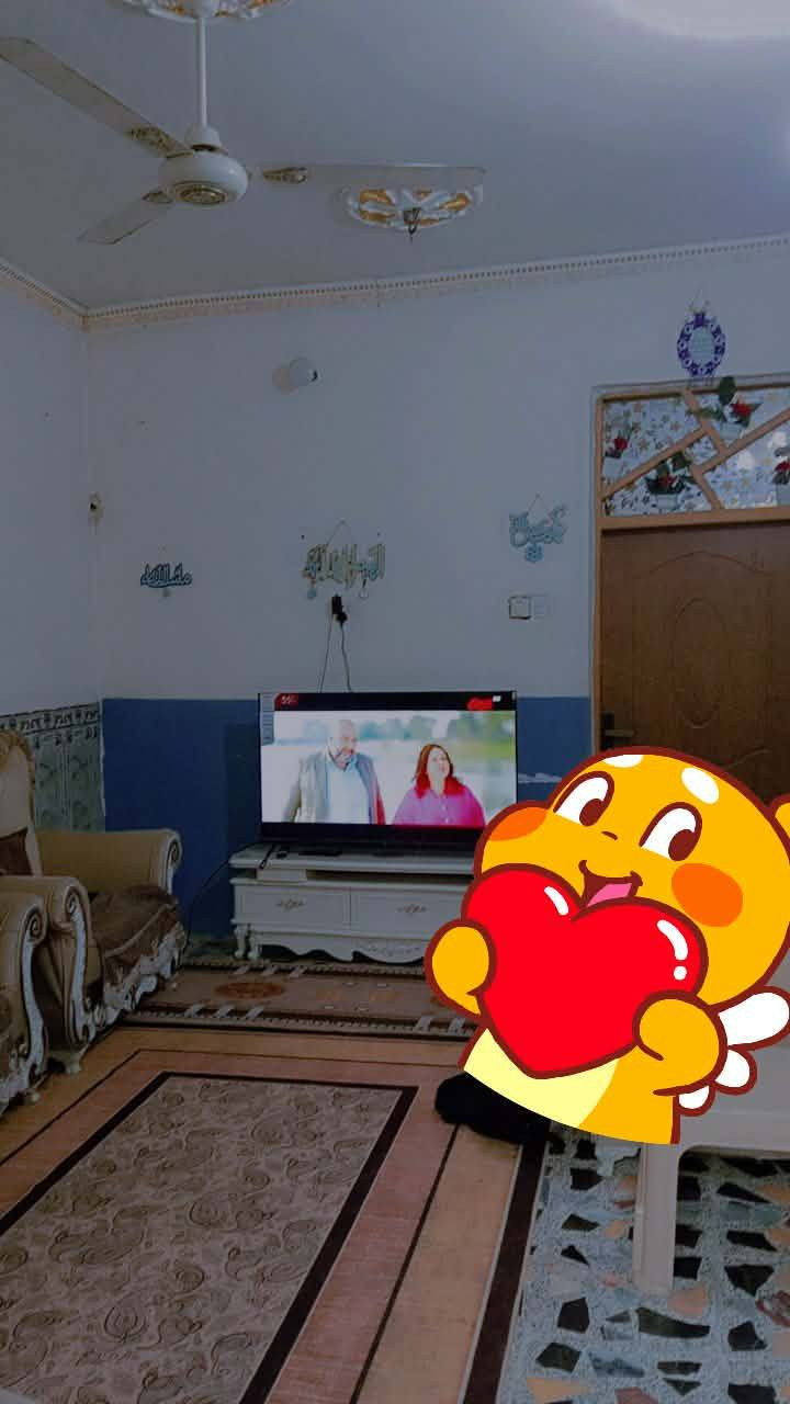 عندي بيت 90 متر كامل خدمات ماء كهربا مجاري تبليط وقريب عل سوق وطابقين سعر 50 شراي يتصل *********** عرض لفتره محدوده بسبب ظروف خاصة جسر ديالى مقابل عماره دفاعي  وهاي صور هم اغتنم الفرصه🏃🏃🏃🏃🏃
