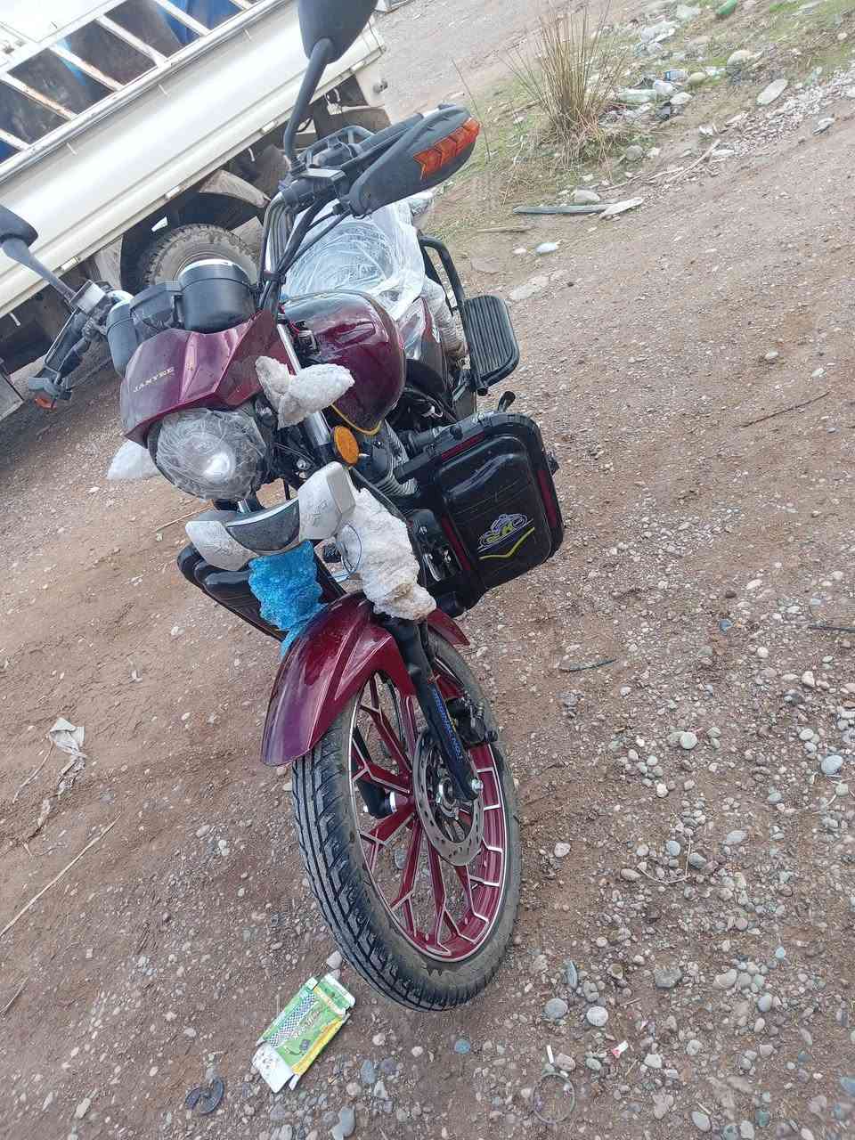 اسلام عليكم هيوشه 2025للبيع
جديد بعده 
محرك 200
السعر /مليون و ميه وبي مجال 
***********/ المكان شميط
