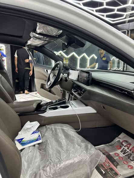 K8 ⚜️ملكي
خليجي مكفول مكفول 🚀
‏K8 مكفول من كلشي 6 سلندر⚜️
‏K8 2023 NIM بانزين محرك 3500 🚀
خليجي وكالة  NIM الشمالية⚜️
داخل جلد بيجي داكن
ماشيه 52 الف
مواصفات ملكية فول 
سقف بانورامي
صندوق كهرابائي
شاشة ديجتال 
نظام تعليق خاص
مخارج شحن امامي خلفي
ترحيب بلمري
برد جانبيه
برده خلفيه كهرباء
آريل نفكيتر
الكاميرا الخلفية
مستشعر وقوف امامي خلفي
بصمه
تبريد المقاعد
تدفئة المقاعد
مقاعد كهربائية
شاشة
المصابيح الأمامية ليد
6 وسادة هوائية
مصابيح زينون الأمامية
أبل كاربلاي
حساسات خلفية
حساسات إماميه
مانع انزلاق
اربع وضعيات قيادة
ساعة الداشبول
فول تحكم ستيرن
بصمة ابواب
بصمة تشغيل عن بعد
هاند بريك بصمة
اوتو هولد
أضاة امامية LED+اربع عدسات+بلاجكتورات
إضاة الخلفية LED
داخل صاج فورميك
قطعتين تبريد
‏V(3500) Engine
السيارة كلش نظيفة
مكفولة من كلشي كير-محرك
شرط تايرات الشركه وسبيره مانازل
مكان السيارة بغداد حي الجامعة
تحويل ثاني يوم هزة وسنوية كامل وجديد 
السعر 275$
للاستفسار ***********
