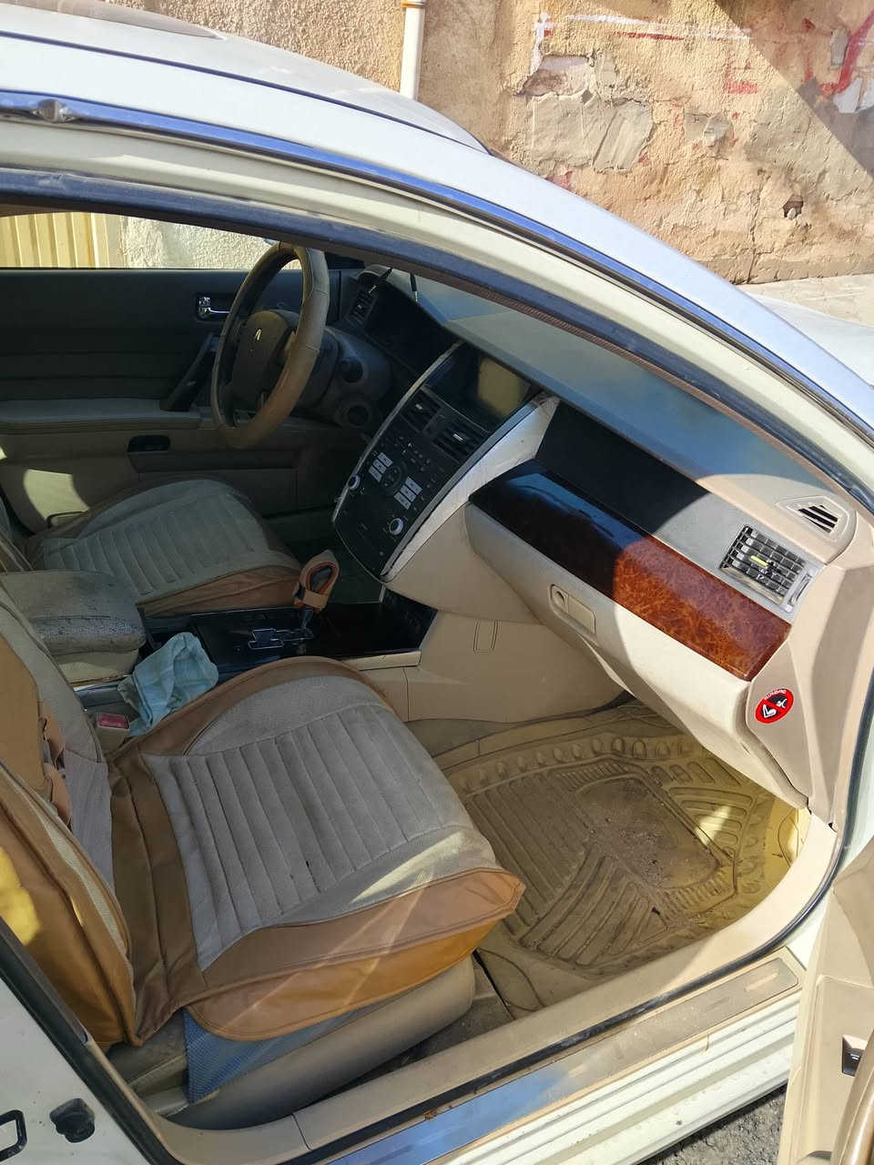 سلام عليكم رينو سافران 2009 رقم بصرة الماني بصمه محرك 6 كفاله كير محرك وظربه السعر 72
رقم الهاتف ***********
