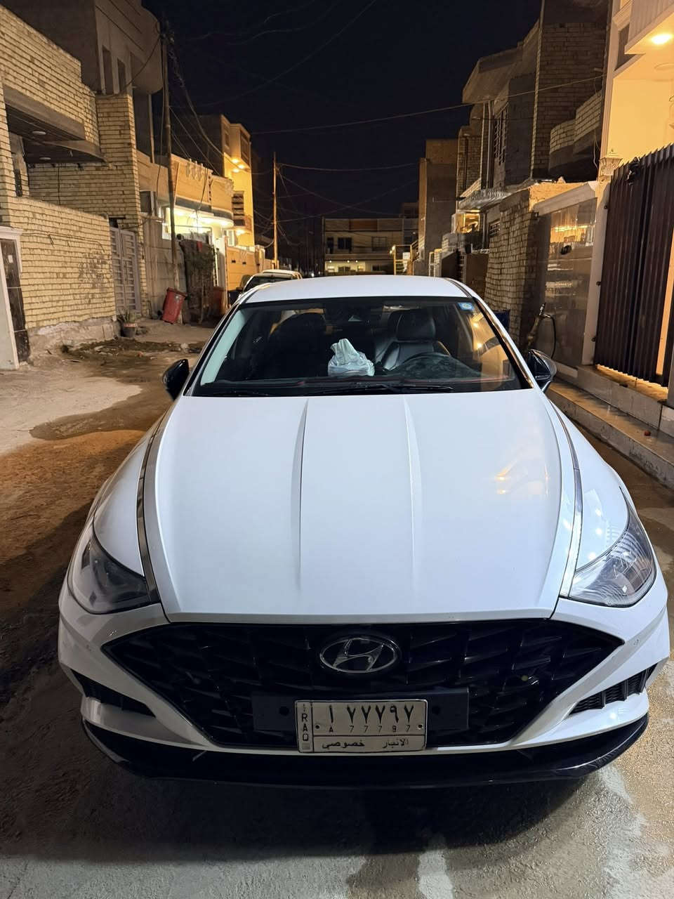 السلام عليكم سيارة سوناتا وارد خليجي موديل 2021
سيارة مكفولة من الدعامية للدعامية السيارة فول مواصفات موصفاتها VlP كير مكينه مكفوله الكشر ولا طخه بي 

المكينة 1600 تيربو

كشن تتدفي تبريد الخلفي والأمامي 

تحكم ستيرن 

رادار امامي وخلفي 

كامرة خلفية 

حساسات عدد ثمانية خلفي وأمامي 

برده خلفيه اوتو + بردات البيبان الخلفيات 

التبريد مناخين تتدفي تبريد 

باقي التفاصيل اتصل على الرقم مكان السيارة بغداد باب المعظم 

***********
